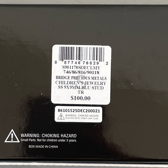 DISNEY MINNIE MOUSE BLUE CRYSTAL STUD EARRINGS in STERLING SILVER wTRINKET DISH - Picture 8 of 8